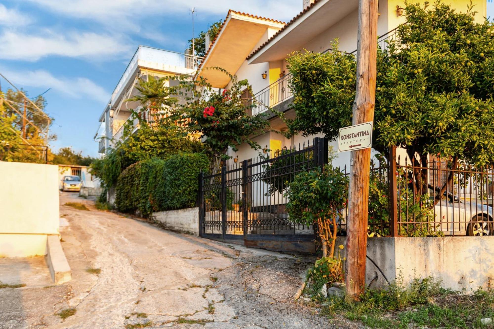 Avia Seaview Getaway - Konstantina'S Hidden Haven Villa Каламата Екстериор снимка